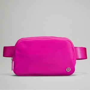 Lululemon Everywhere Sonic Pink Belt Bag 1L